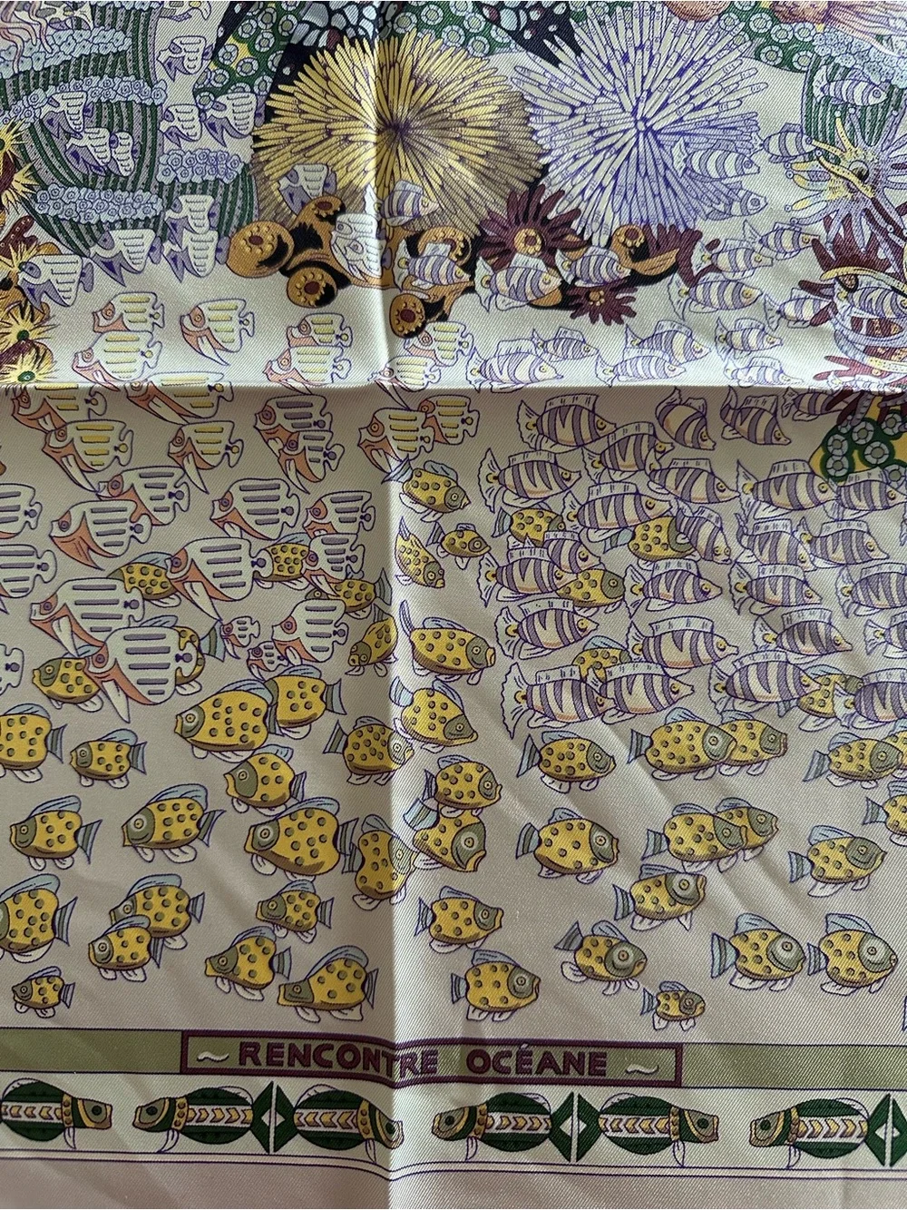 Authentic Hermès Rencontre Océane 90 Silk Scarf Annie Faivre 2001 Lavender